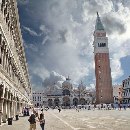 Ca' Fenice 1921 Venedig Eksteriør billede