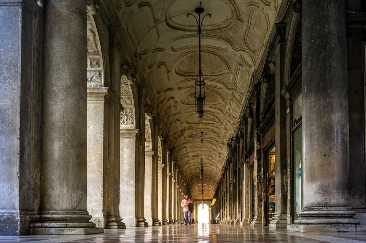 Ca' Fenice 1921 Venedig Eksteriør billede